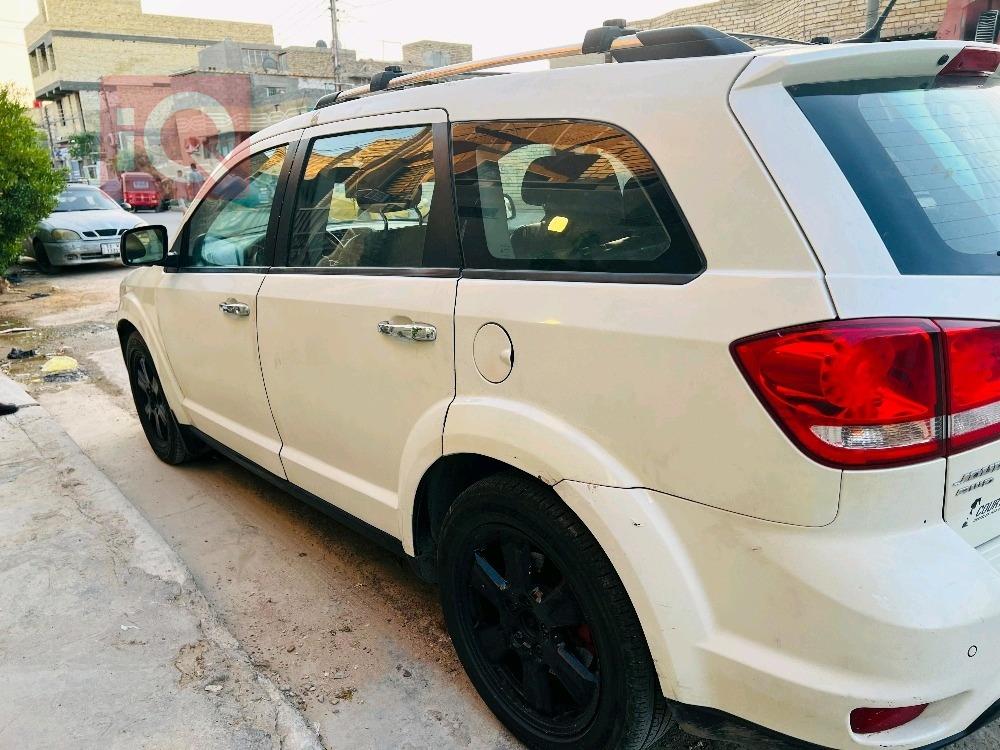 دودج جورني